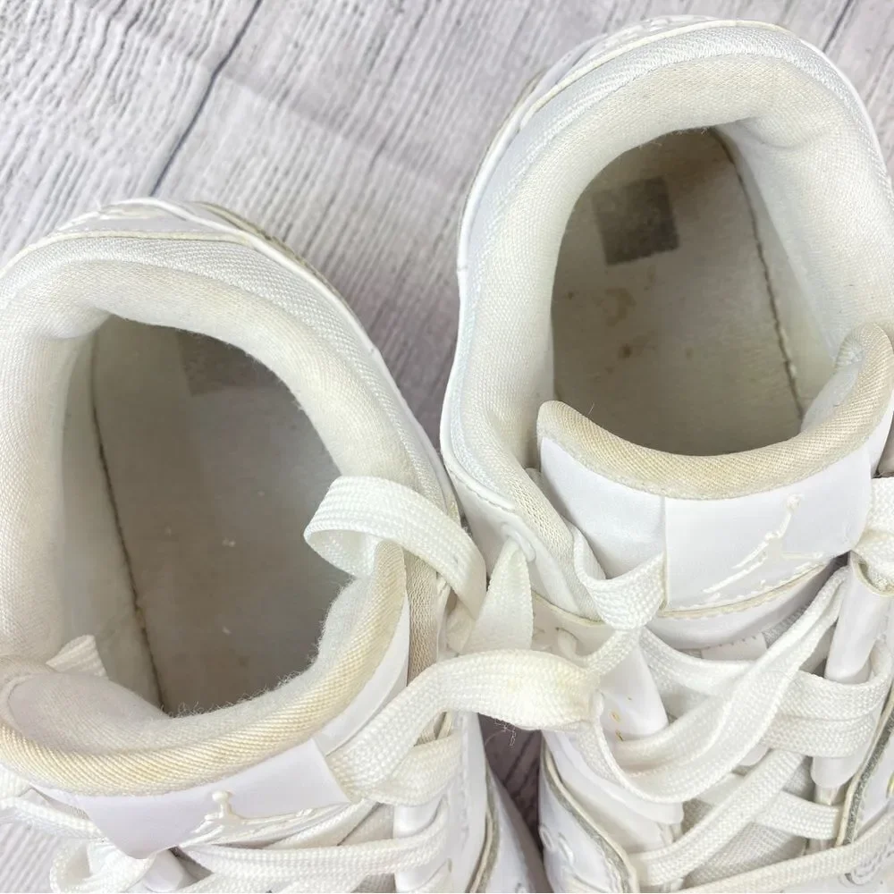 Nike Youth‎ Jordan 1 Flight 2 Low Sneakers White Girls 7Y 654952-100